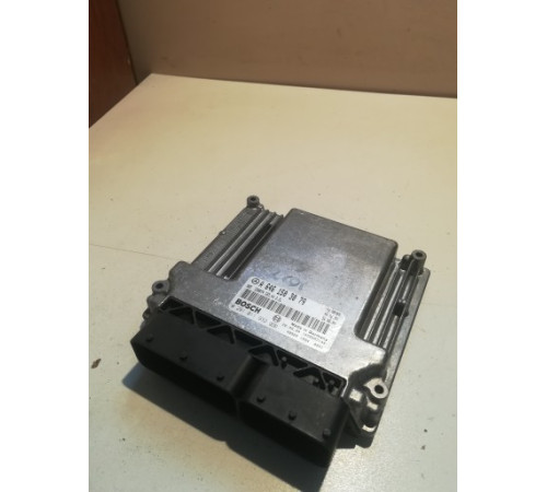 MERCEDES W203 2.2 CDI компьютер A6461503079