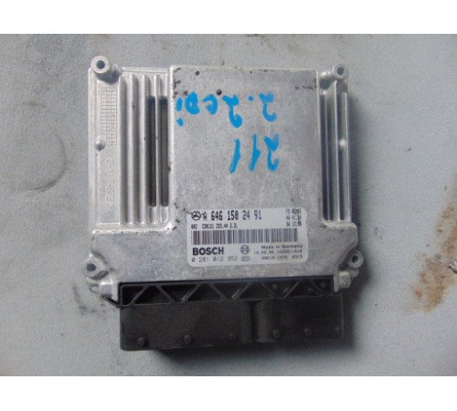 MERCEDES W211 2,2 CDI компьютер двигателя A6461502491