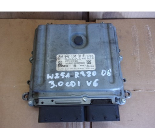 MERCEDES W251 3.0 CDI компьютер двигателя A6421506891
