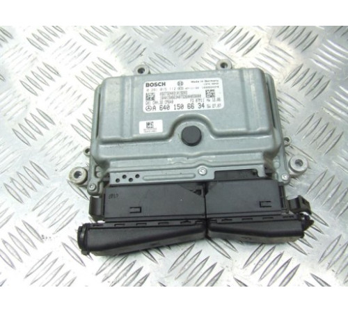 MERCEDES W169 2.0 CDI компьютер двигателя 6401506634