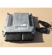 Мерседес 2,2 CDI компьютер A6461533079 0281011162