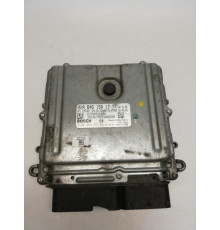 Компьютер контроллер двигателя MERCEDES A6461501777