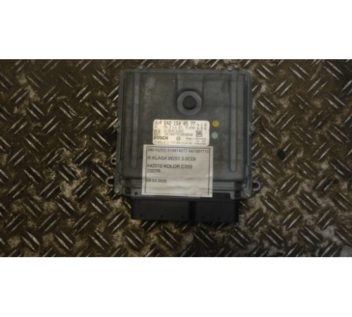 MERCEDES W251 компьютер двигателя A6421500577