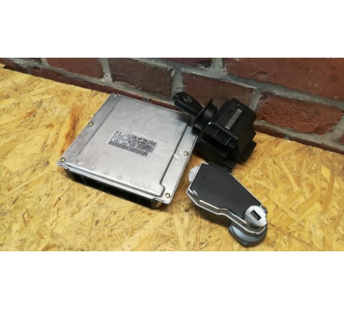 MERCEDES КОМПЬЮТЕР КОМПЛЕКТ 0261208065 A1121533779