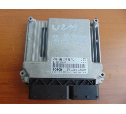 Компьютер двигателя MERCEDES W211 2.2 CDI A6461507291