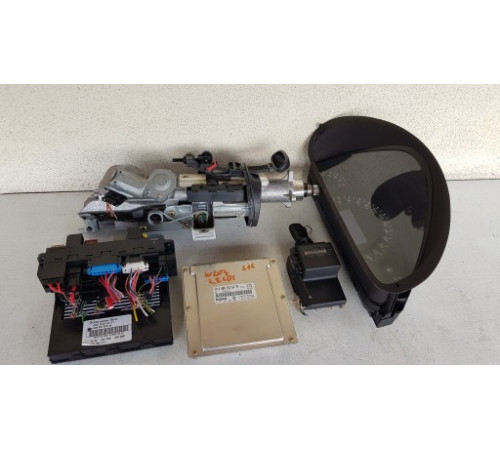 Компьютер комплект MERCEDES W203 2.2 CDI A0001536479