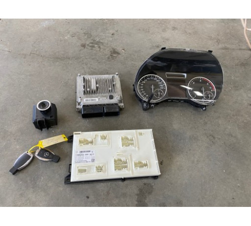 MERCEDES W246 B Starter Kit компьютер 1.8 CDI
