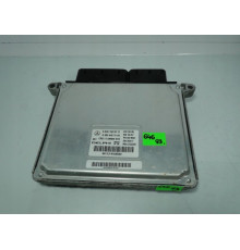 MERCEDES W204 компьютер двигателя A6461509372