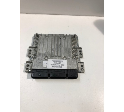 Компьютер двигателя MERCEDES A6079002000