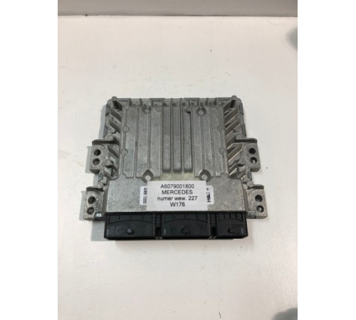 Компьютер двигателя MERCEDES A6079001800