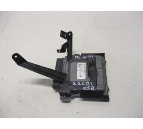 Компьютер двигателя MERCEDES ML W164 A6421505979