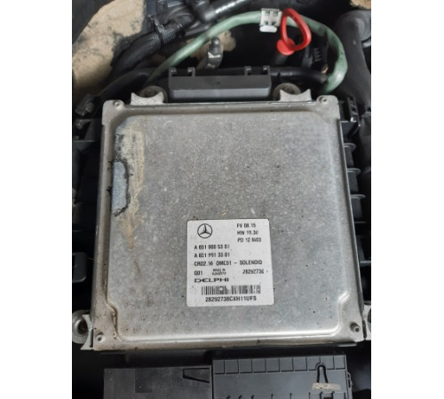 Mercedes W204 W212 компьютер двигателя a 6519005301