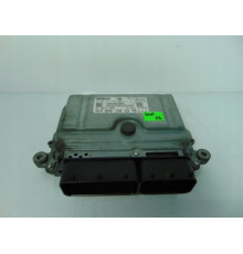 MERCEDES компьютер двигателя A6401502379
