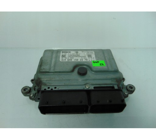 MERCEDES компьютер двигателя A6401502379
