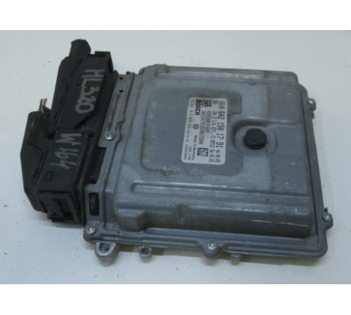 MERCEDES W164 3.0 CDI компьютер двигателя A6421501791