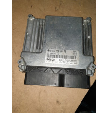 Mercedes W211 2.7 Компьютер двигателя CR3 6471500079
