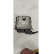 Компьютер двигателя MERCEDES W211 3.0 CDI A6421500491