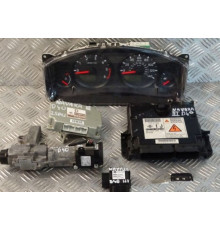 NISSAN NAVARA D40 2.5 компьютерный комплект 23710EB310