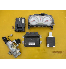 NISSAN NOTE E11 06-13 1.6 ключ зажигания компьютер комплект