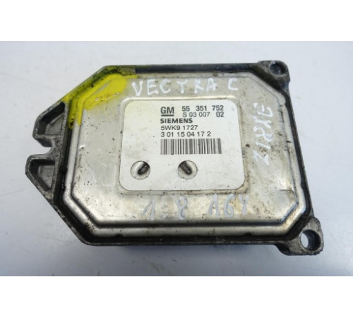 Opel Vectra C 1.8 16V компьютер двигателя 55351752
