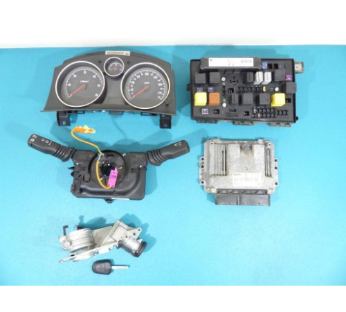КОМПЬЮТЕР 55205622 OPEL ASTRA III H 3 1.9 CDTI