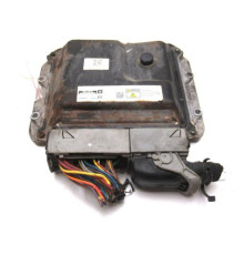 Компьютер двигателя Opel Astra H 1.7 CDTI 98025829
