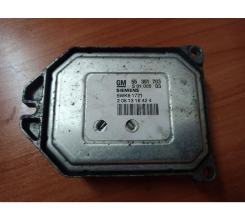 КОМПЬЮТЕР ДВИГАТЕЛЯ OPEL 1.8 55351703