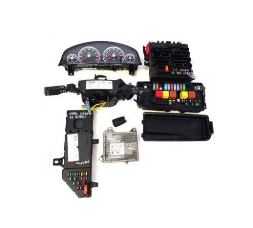 СТАРТОВЫЙ КОМПЛЕКТ OPEL SIGNUM 2.2 DIRECT 55558714BN