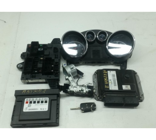 СТАРТОВЫЙ КОМПЛЕКТ КОМПЬЮТЕРА 55579893 ASTRA J 1,7