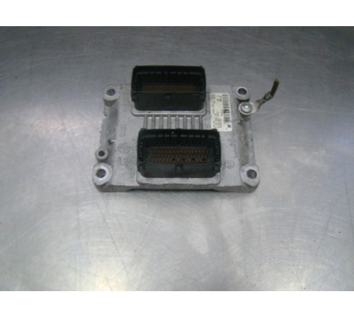 OPEL 2.0 T КОМПЬЮТЕР ДВИГАТЕЛЯ 55351150