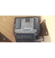 Компьютер двигателя Opel ASTRA H ZAFIRA B 1.9 CDTI