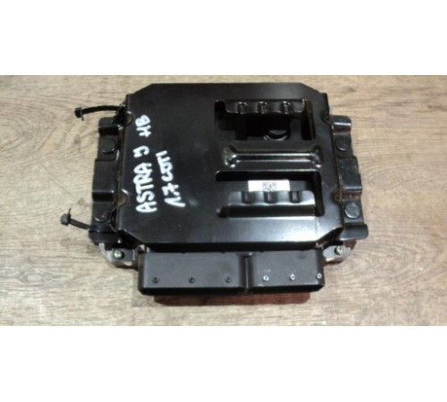 Компьютер драйвер двигателя 55587998 ASTRA J IV 14R