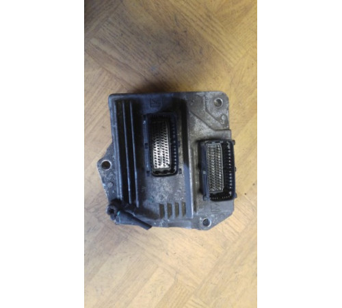 КОМПЬЮТЕР ДВИГАТЕЛЯ OPEL ZAFIRA B 55562549