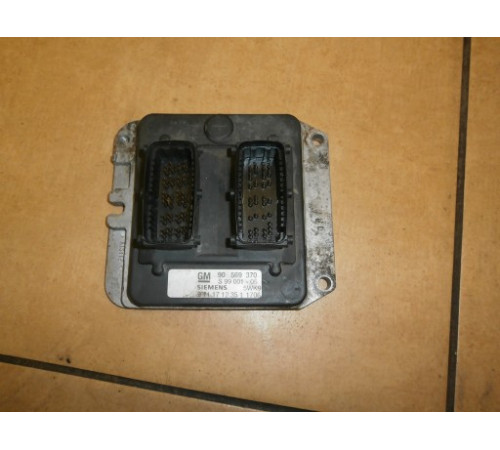 КОМПЬЮТЕР ДВИГАТЕЛЯ VECTRA B 1.8 90569370