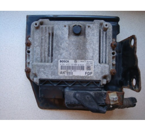 КОМПЬЮТЕР OPEL ASTRA ZAFIRA 1.9 0281012123 55198055