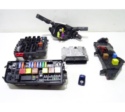 СТАРТОВЫЙ КОМПЛЕКТ SIGNUM LIFT 1.9 CDTI 120 55205632
