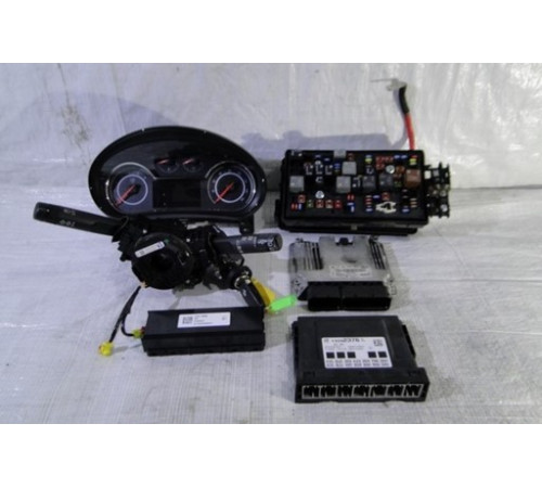 INSIGNIA 2.0 CDTI лифт компьютер 55595540 комплект