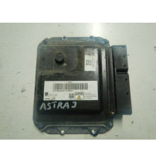 КОМПЬЮТЕР ДВИГАТЕЛЯ OPEL ASTRA J 55577647