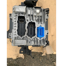 Компьютер двигателя Opel 55500630