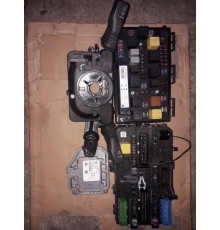 Opel astra zafira Z18XE 55559272 компьютер комплект