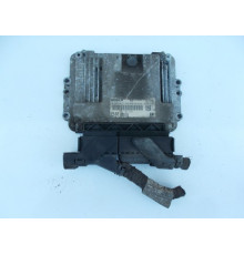Компьютер Opel Zafira B 0281012549 55198922 BR