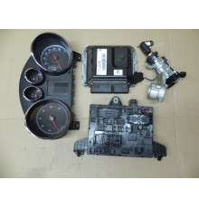 OPEL ASTRA J IV 1.7 CDTI КОМПЬЮТЕР 55579443 СТАРТ