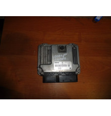 Компьютер двигателя opel vectra C 1.9 CDTI 0281014196