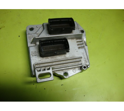 Драйвер компьютер OPEL astra zafira DZLR 12230740