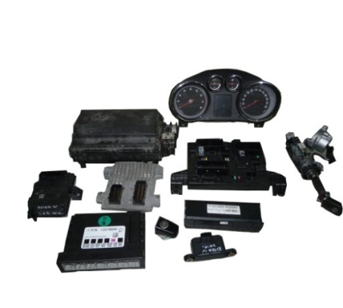 Opel Astra IV J 10R 1.6 16v торговый автомат компьютер IMMO