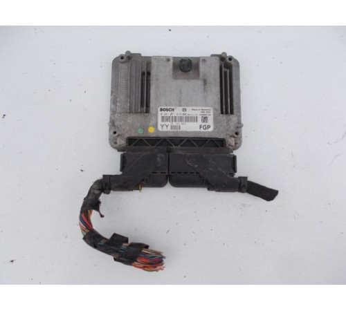 Компьютер Opel Vectra C 3.0 0281011915 55193967 YY