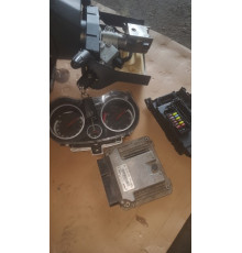 Компьютер драйвер Opel Corsa D 55577463