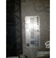 Блок управления двигателя opel 0281011913 55556262