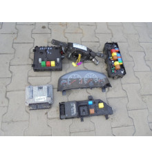 КОМПЬЮТЕР ДВИГАТЕЛЯ Z19DT OPEL VECTRA C LIFT 1.9 CDTI