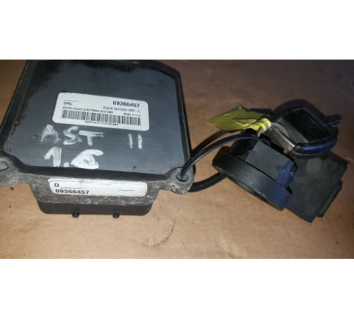 Блок управления Opel Astra II 1.6 16v 09366457